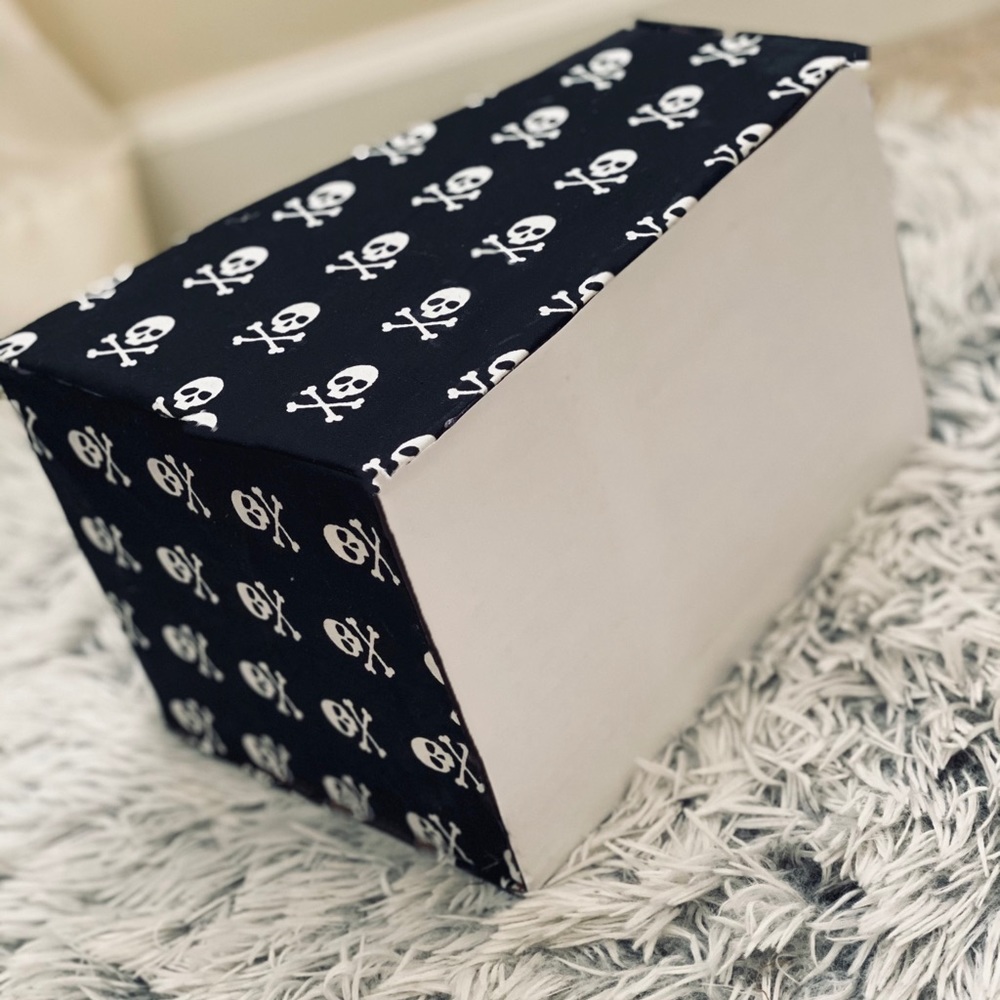 - Skull Storage 7 Sections Multipurpose - Unisex - image 5